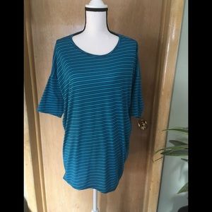 Lularoe Irma size medium. Blue and green